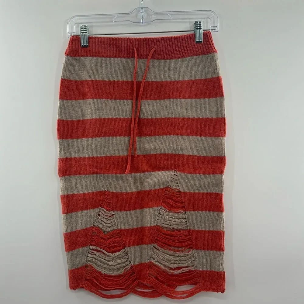 3For$20 Double Zero Orange/Tan Ripped Style Sweater Skirt sizes L,M. NWOT